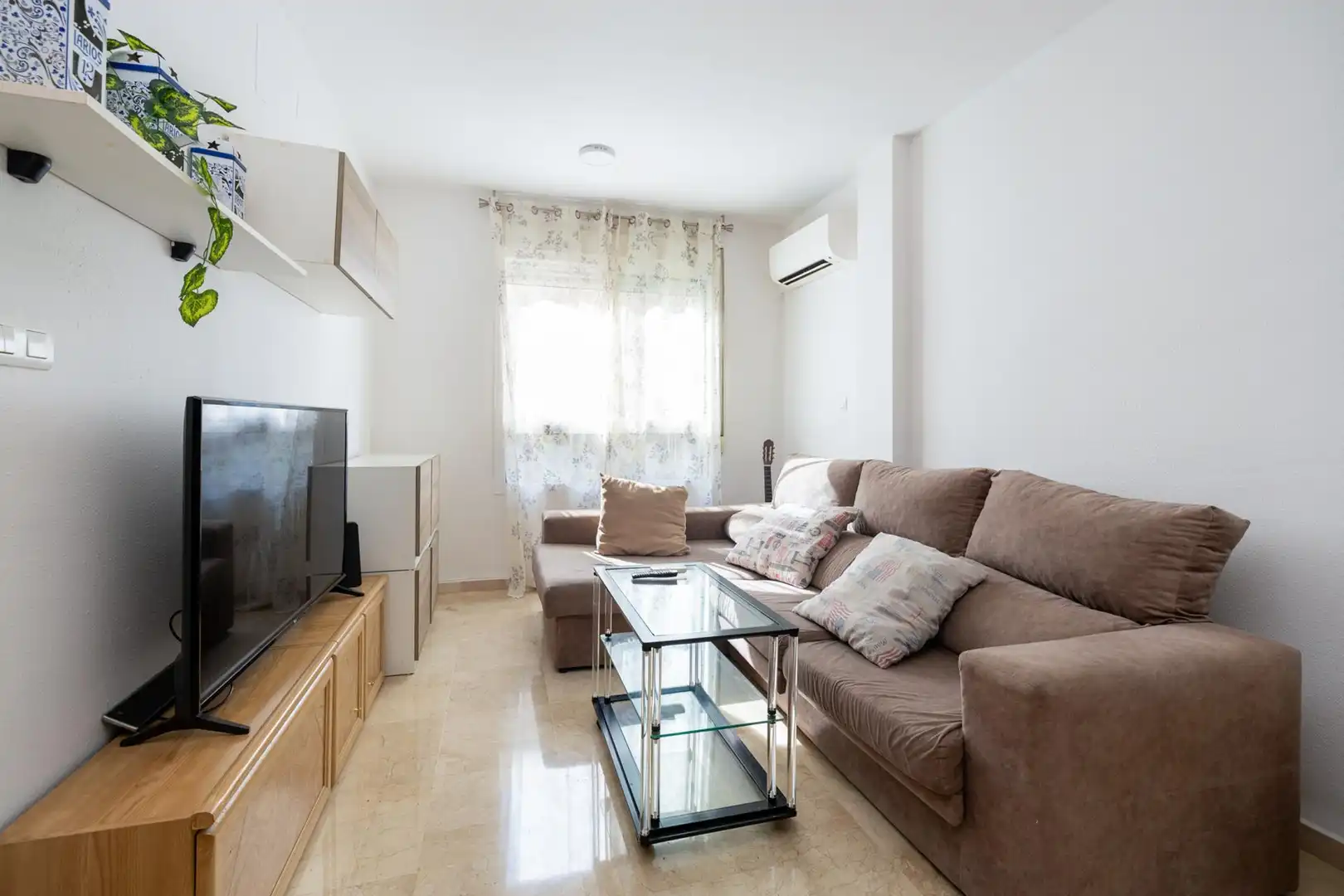 Sala d'estar de Pis en venda en Cenes de la Vega