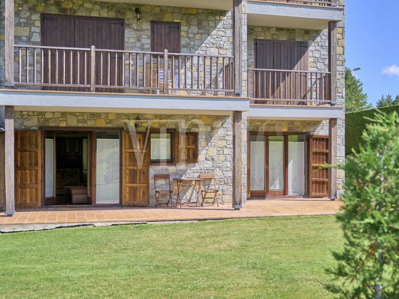 Garden of Flat for sale in Alp  with Heating, Private garden and Parquet flooring