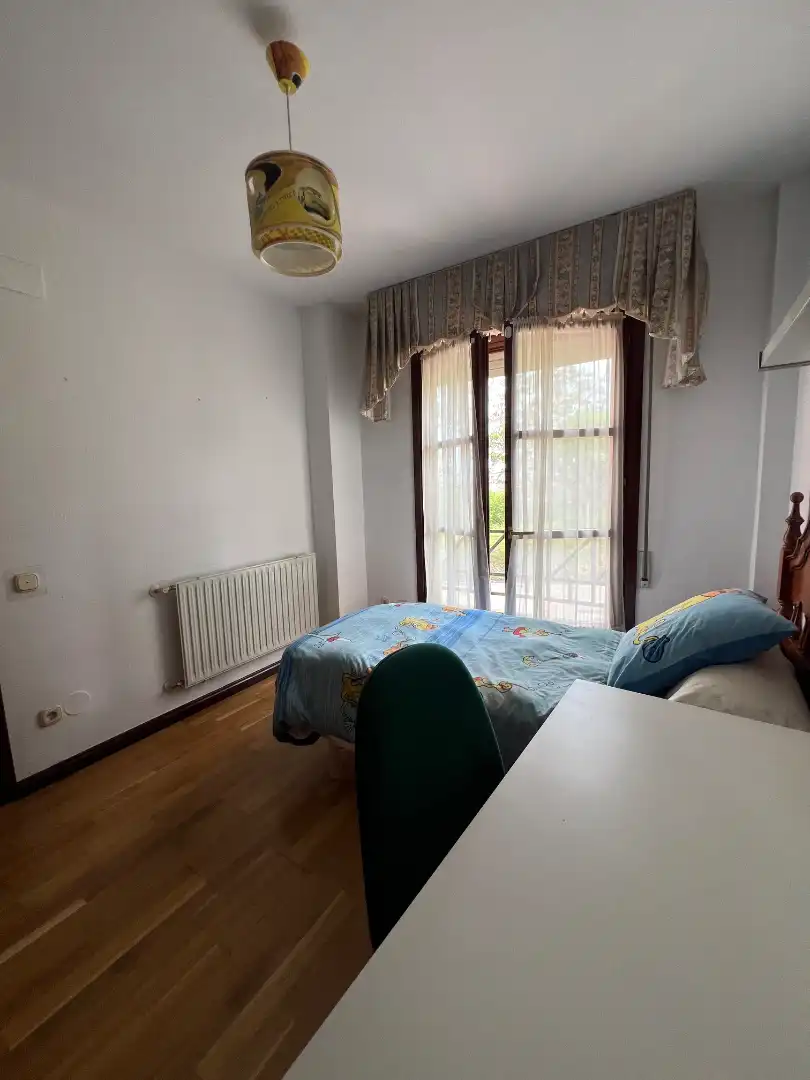 Casa adosada en venta en Calle los Fresnos, 13, Llanera