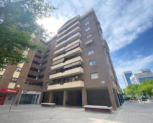 Exterior view of Flat for sale in  Zaragoza Capital  with Terrace