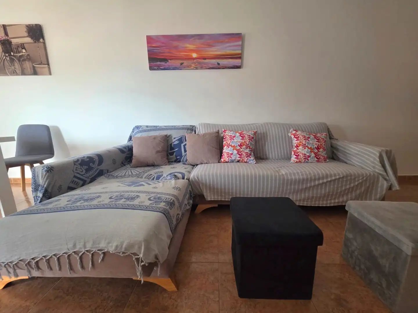 Living room of Flat for sale in Deltebre  with Air Conditioner and Furnished