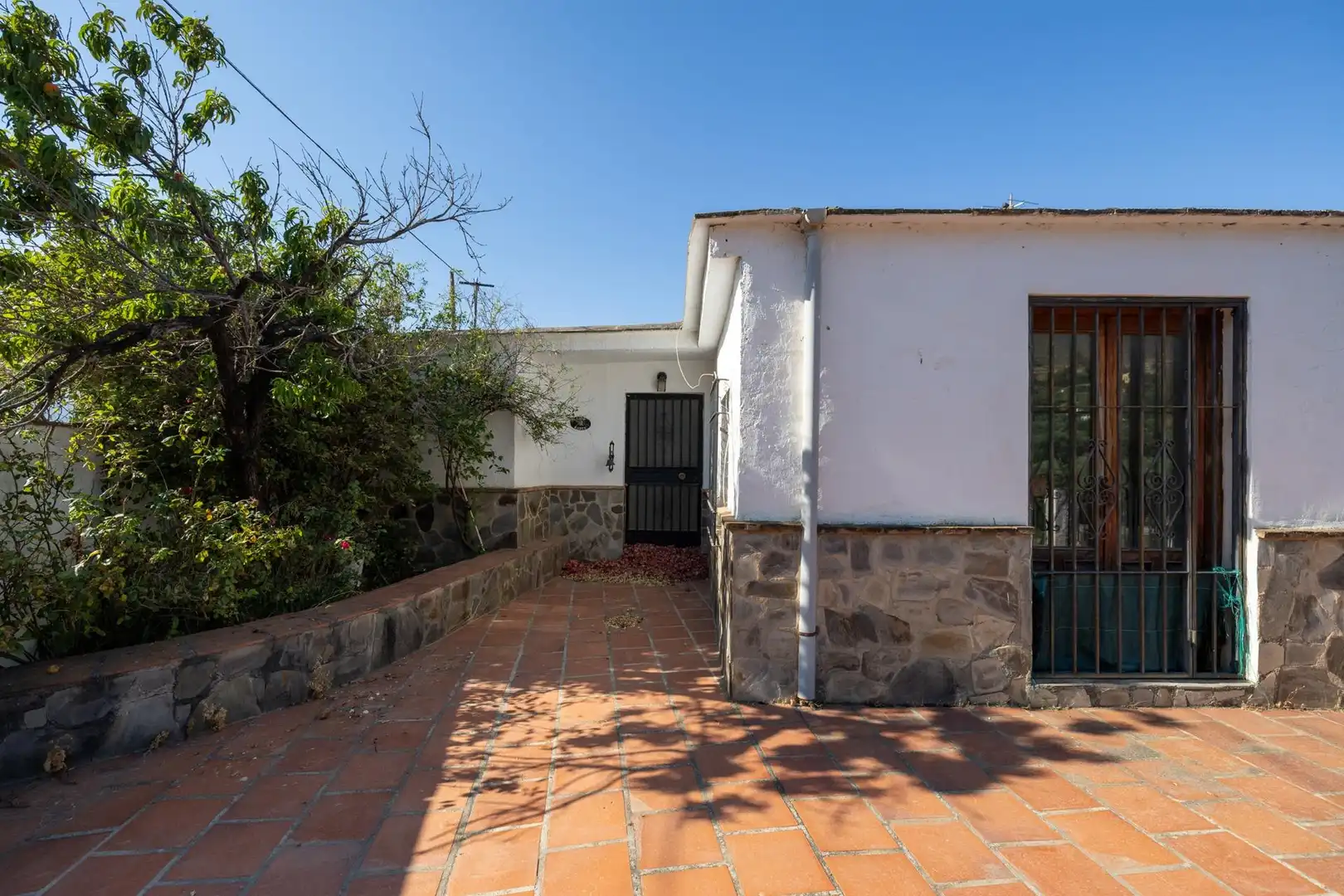 Vista exterior de Casa o chalet en venta en Órgiva con Aire acondicionado, Jardín privado y Terraza
