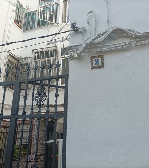 Foto 2 de Piso en venta en Cl. Guadalcanal , Cruz Roja, Sevilla Capital