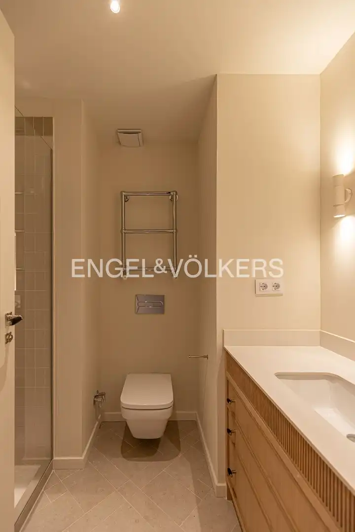 Balcony of Flat for rent in Madrid  with Air Conditioner, Heating and Terrace