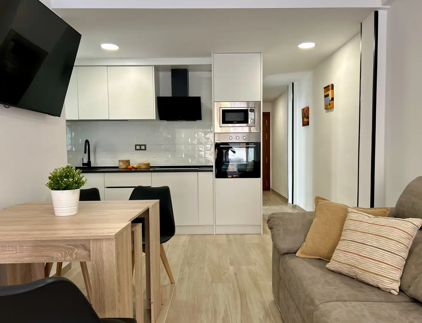 Cocina de Piso de alquiler en Torrenueva Costa con Aire acondicionado, Amueblado y Horno