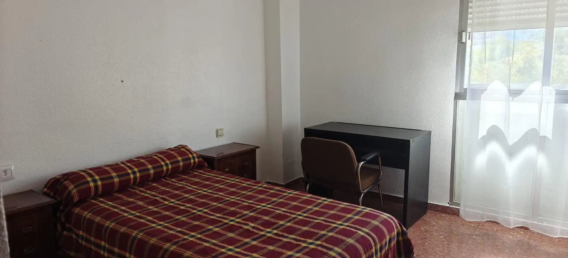Schlafzimmer von Wohnung zur Miete in Granada