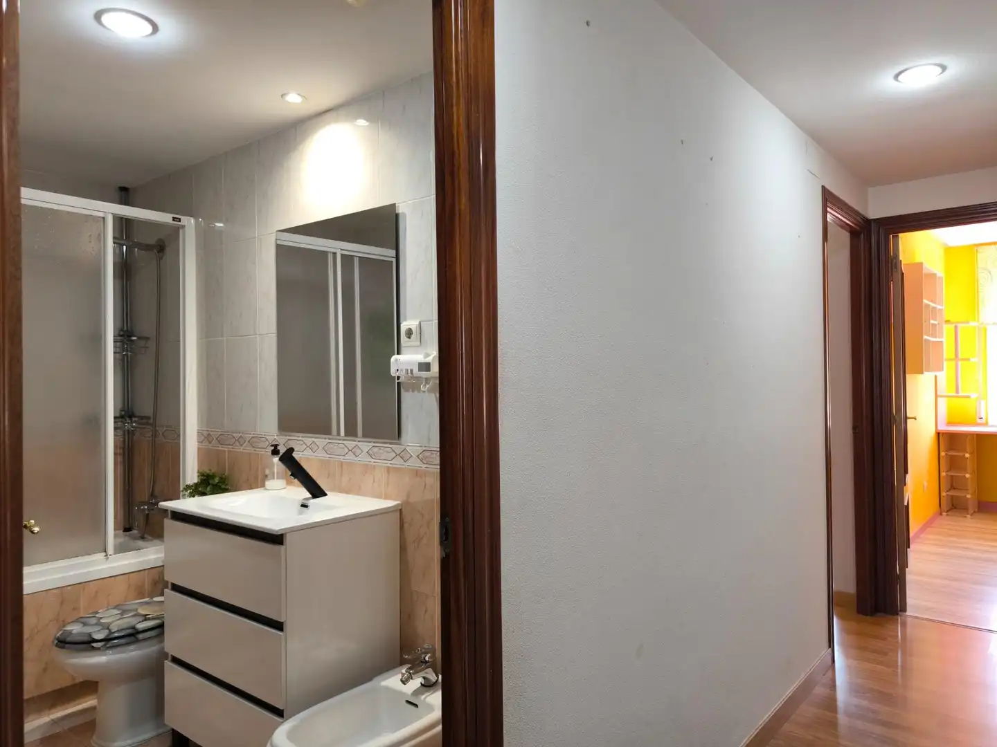 Flat with balcony for sale in VIOLANT D'HONGRIA, imagen 39