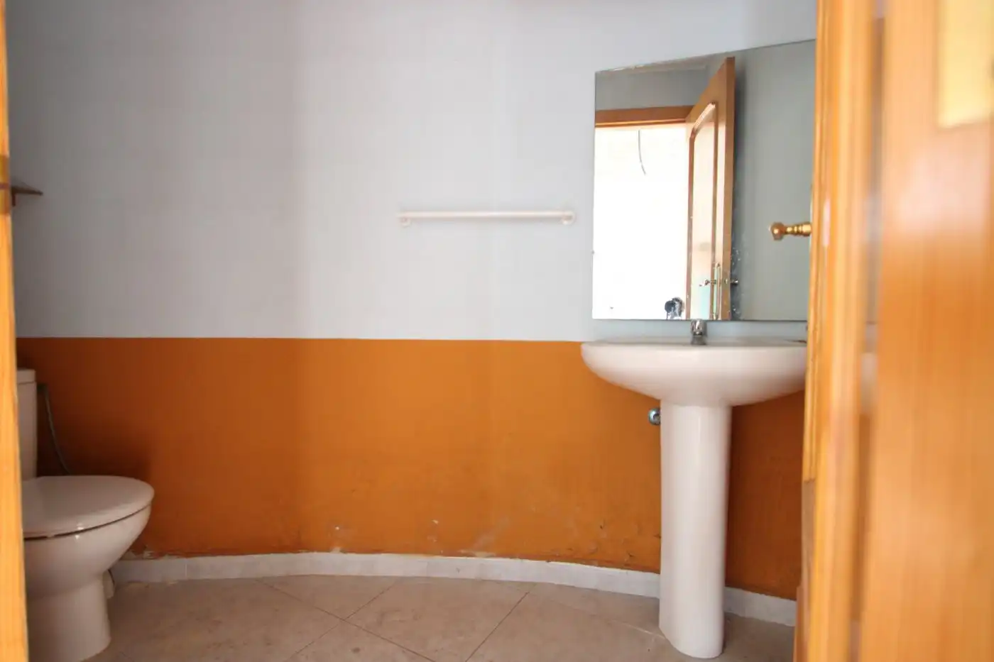 Local comercial en venta en Núcleo Urbano, imagen 6
