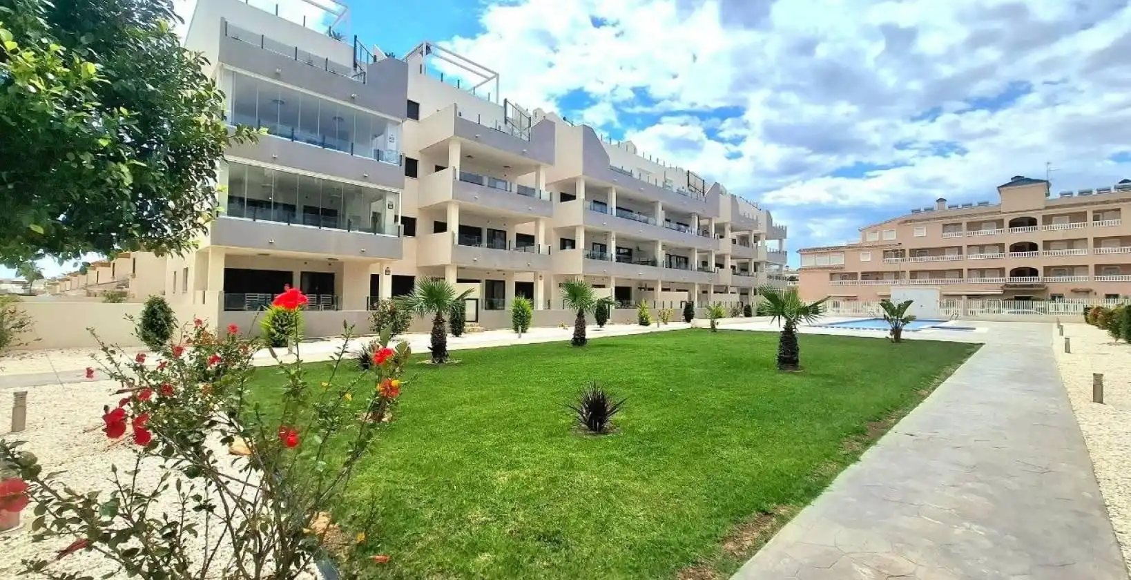 Appartement compact avec piscine à vendre à Calle Calle Cardamomo, imagen 3