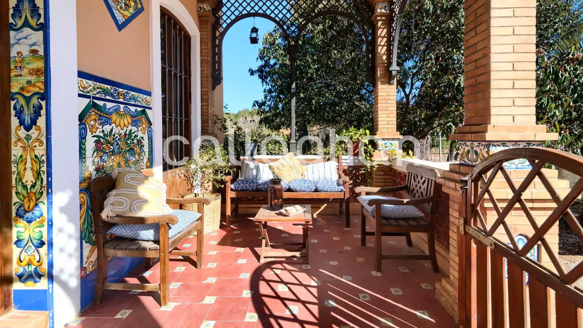 Terrassa de Casa o xalet en venda en Manises amb Aire condicionat, Calefacció i Jardí privat