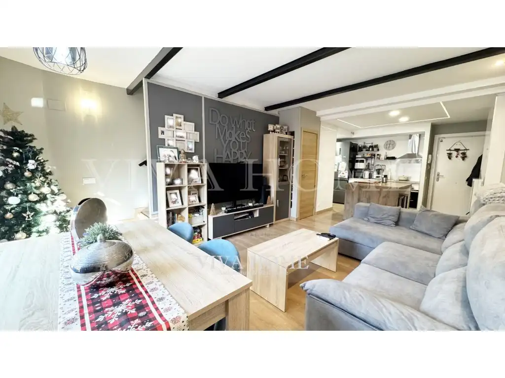 Sala d'estar de Loft en venda en Madrid