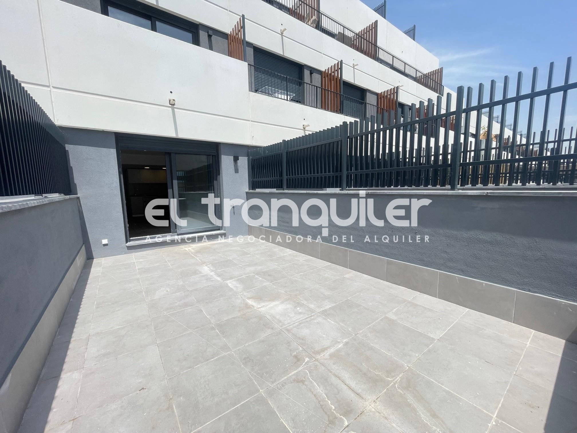 Terrassa de Estudi de lloguer en San Sebastián de los Reyes amb Aire condicionat, Parquet i Terrassa