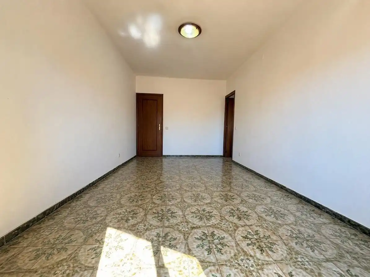 Living room of Attic for sale in Esplugues de Llobregat  with Air Conditioner and Terrace