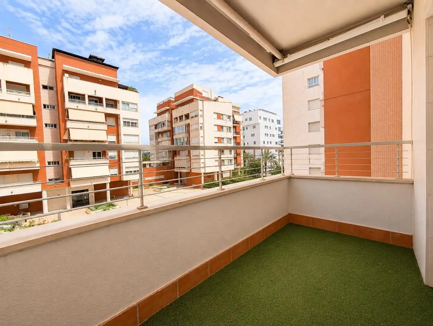 Terrasse von Wohnung zum Verkauf in Elche / Elx mit Klimaanlage, Terrasse und Balkon