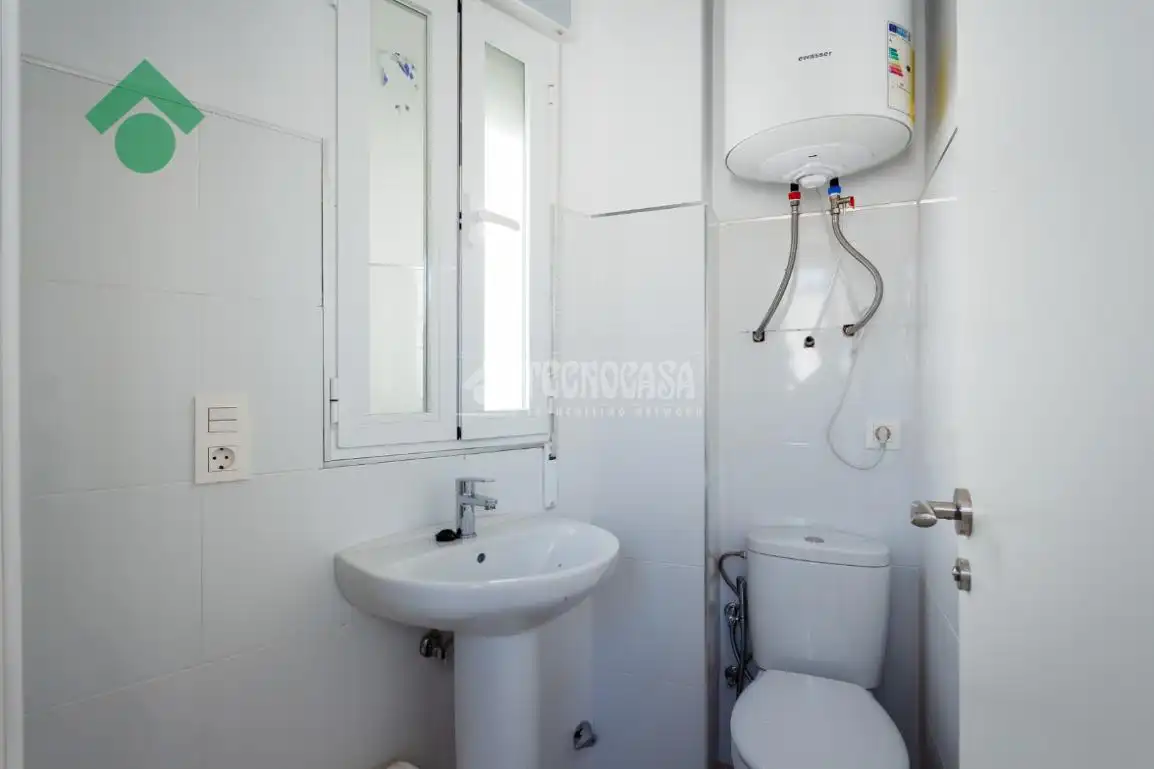 Bathroom of Detached homes for sale in Almuñécar  with Furnished