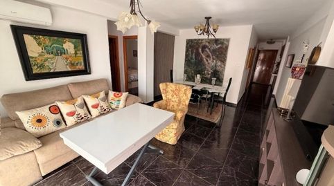 Foto 2 de Piso en venta en Calle Calle Albero, Centro Ciudad - El Carmen, Vélez-Málaga