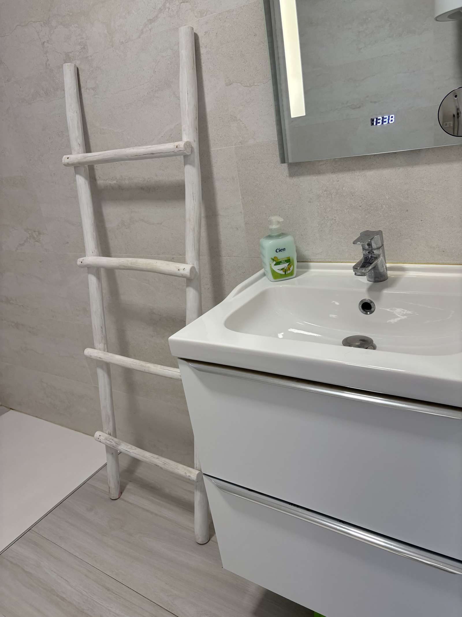Baño de Apartamento para compartir en Moraira con Aire acondicionado, Terraza y Amueblado