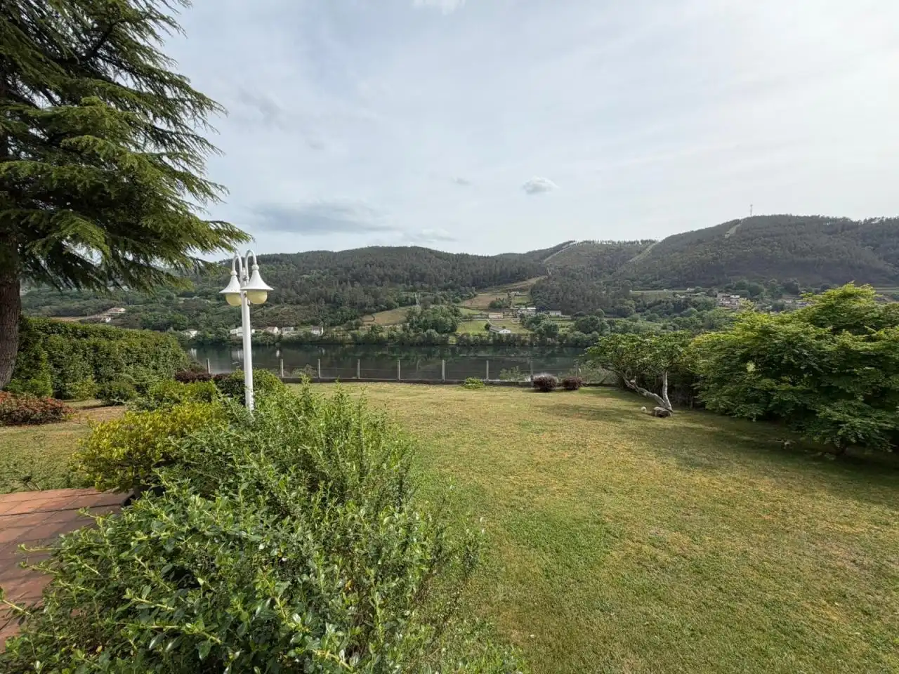 Casa o chalet en venta en Ourense Capital  con Calefacción, Jardín privado y Terraza