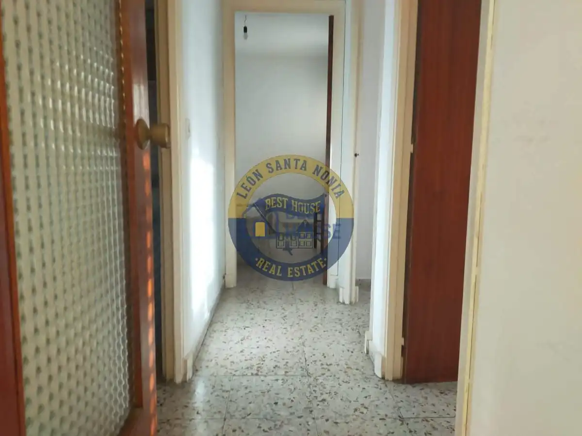 Flat for sale in Mansilla de las Mulas  with Private garden, Terrace and Storage room