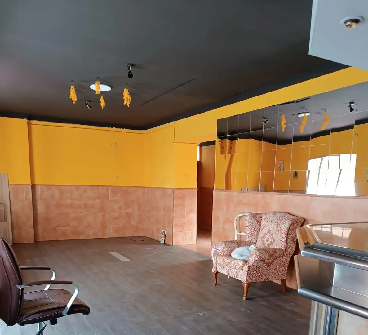 Geschaftsraum zur Miete in Centro