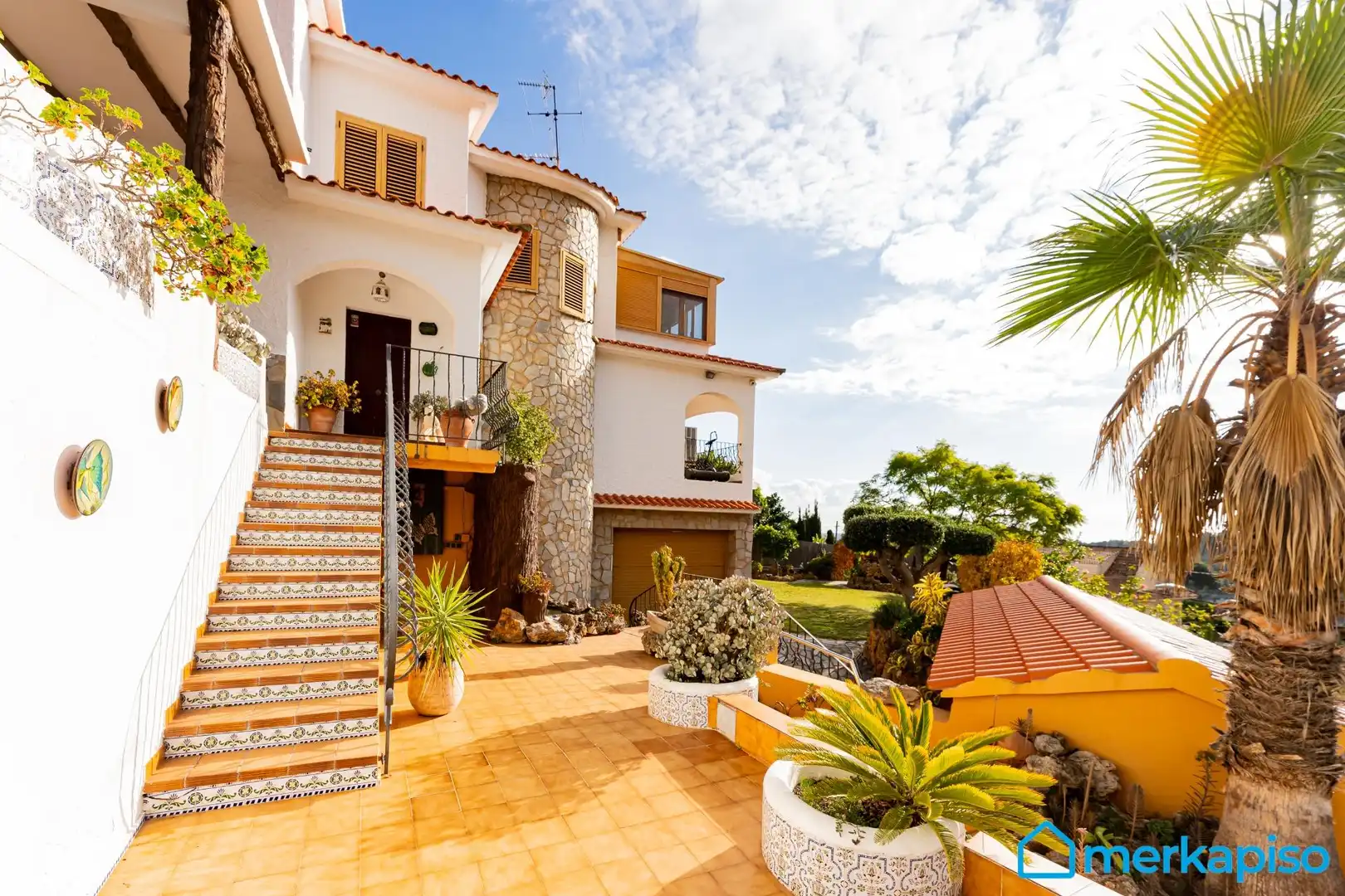 Exterior view of Country homes for sale in Gavà  with Heating, Private garden and Swimming Pool