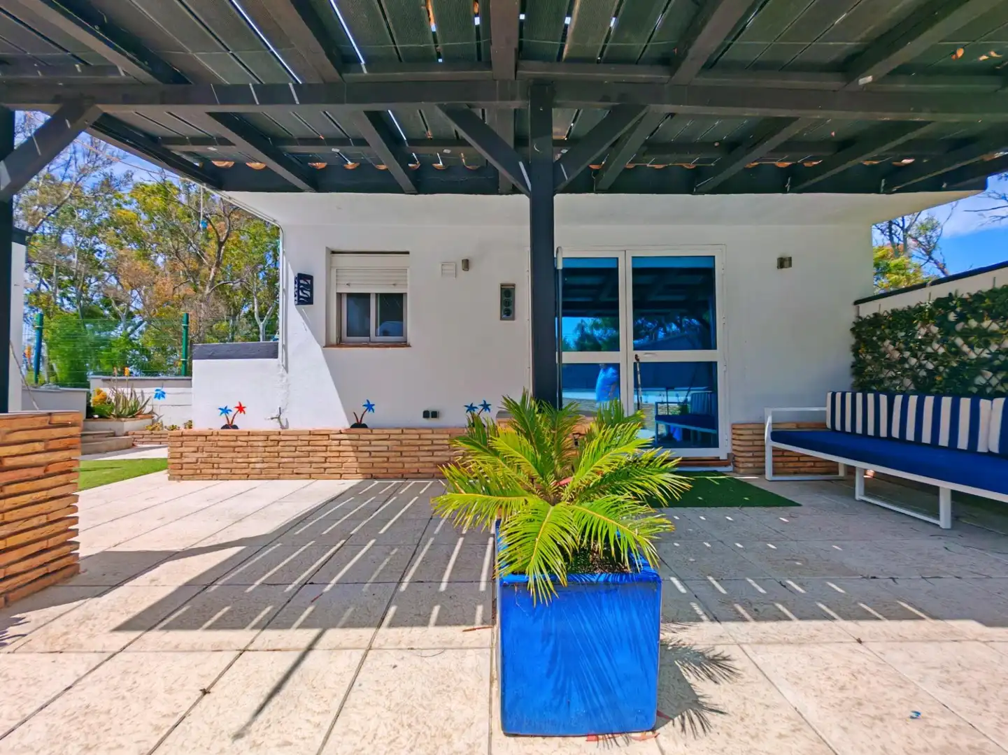 Terrace of Houses for sale in Chiclana de la Frontera  with Air Conditioner, Swimming Pool and Furnished