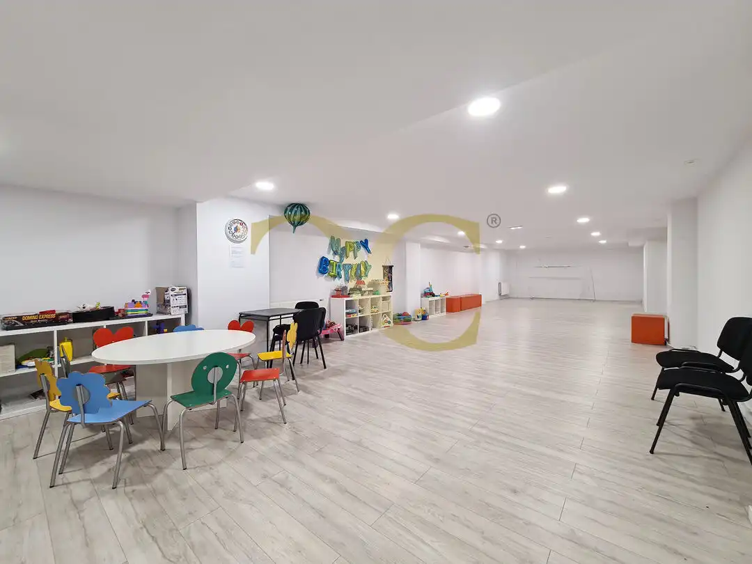 Wohnung zur Miete in Oviedo  mit Heizung, Terrasse und Möbliert