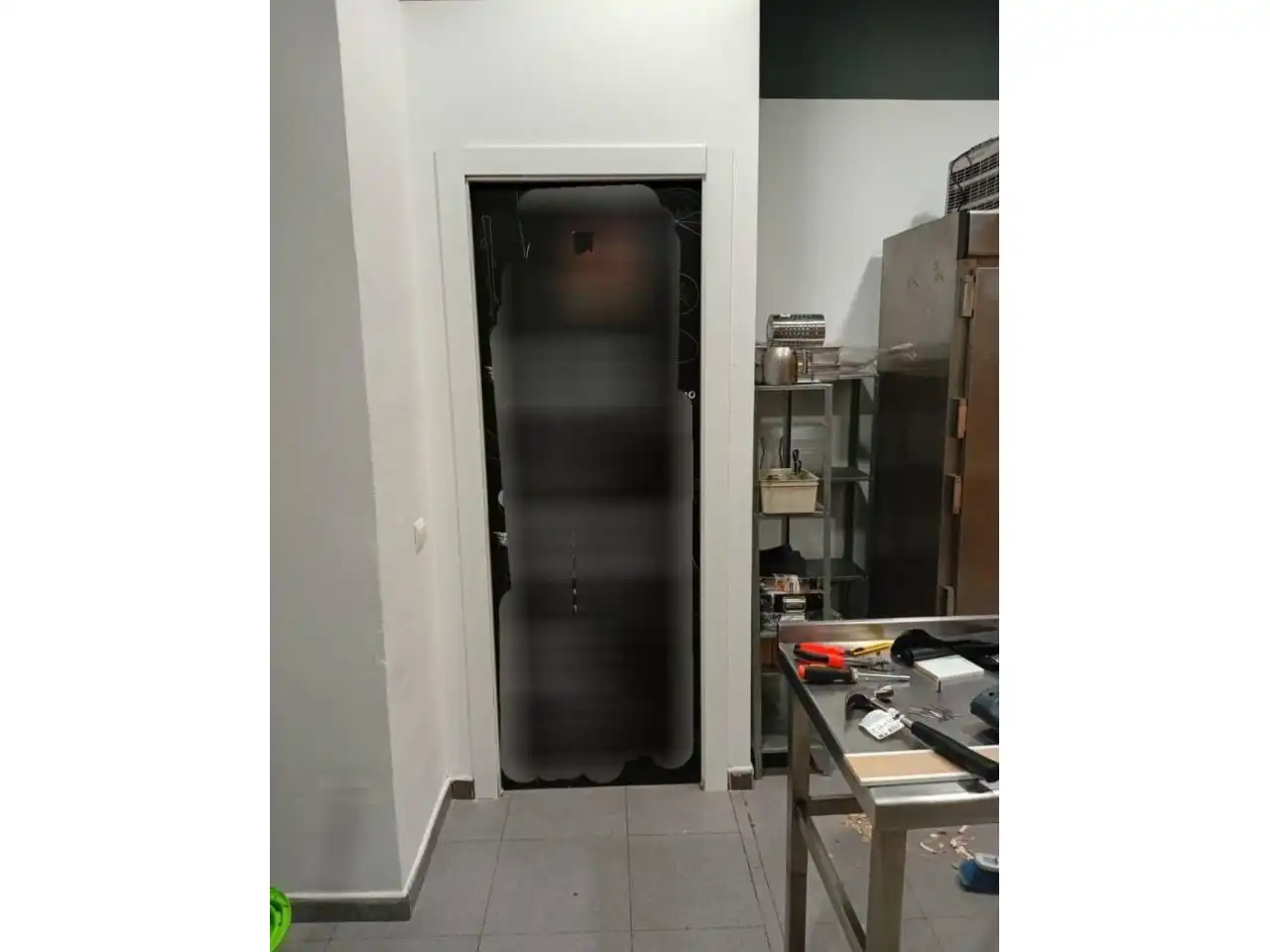 Cocina de Local en traspaso en Ripollet