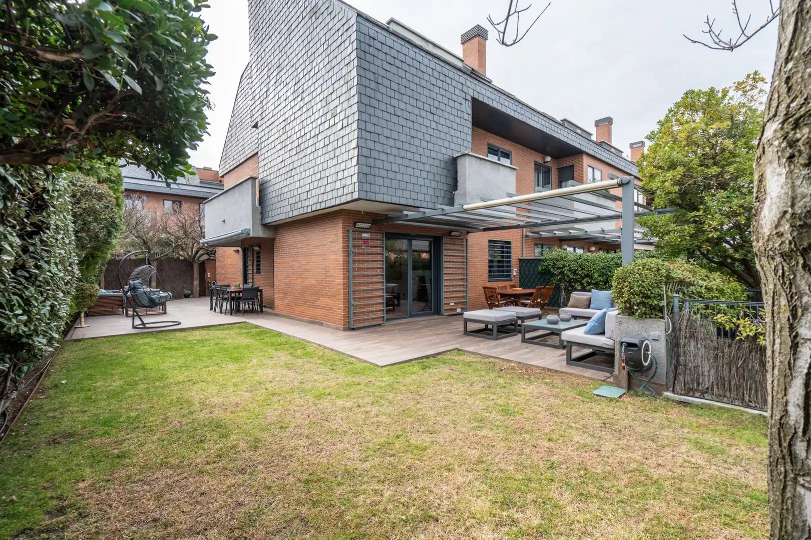 Terraza de Casa adosada en venta en Las Rozas de Madrid con Aire acondicionado, Calefacción y Jardín privado