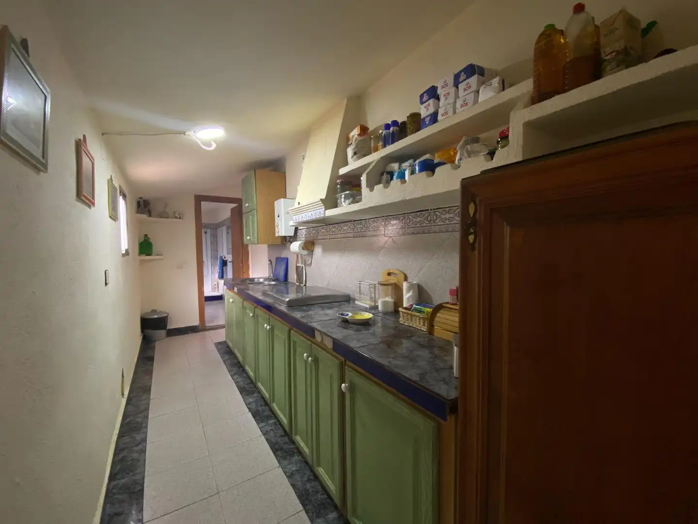 Cuina de Finca rústica en venda en Las Tres Villas amb Moblat