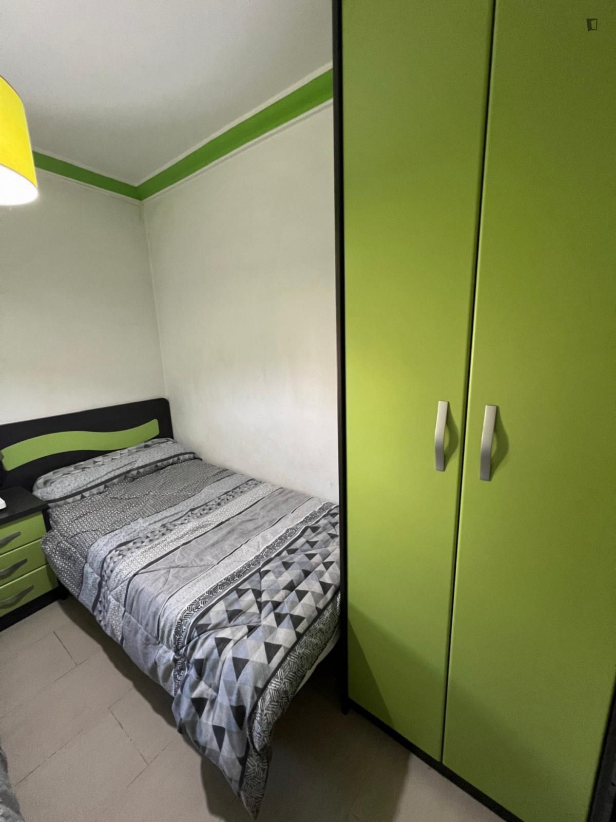 Apartment to share in Barrio de Zaidín
