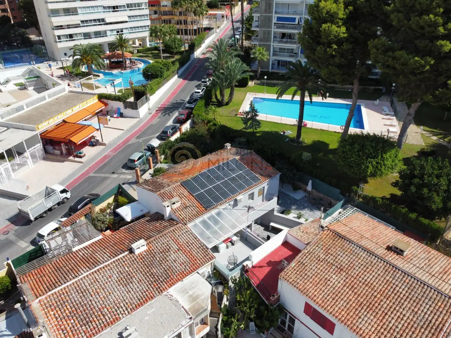Vista exterior de Casa o chalet en venta en Benidorm con Aire acondicionado, Calefacción y Jardín privado