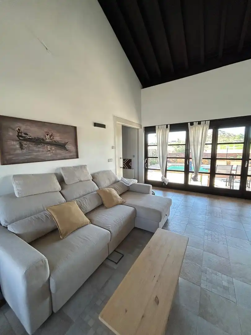 Sala d'estar de Casa o xalet en venda en Murcia amb Aire condicionat, Jardí privat i Terrassa