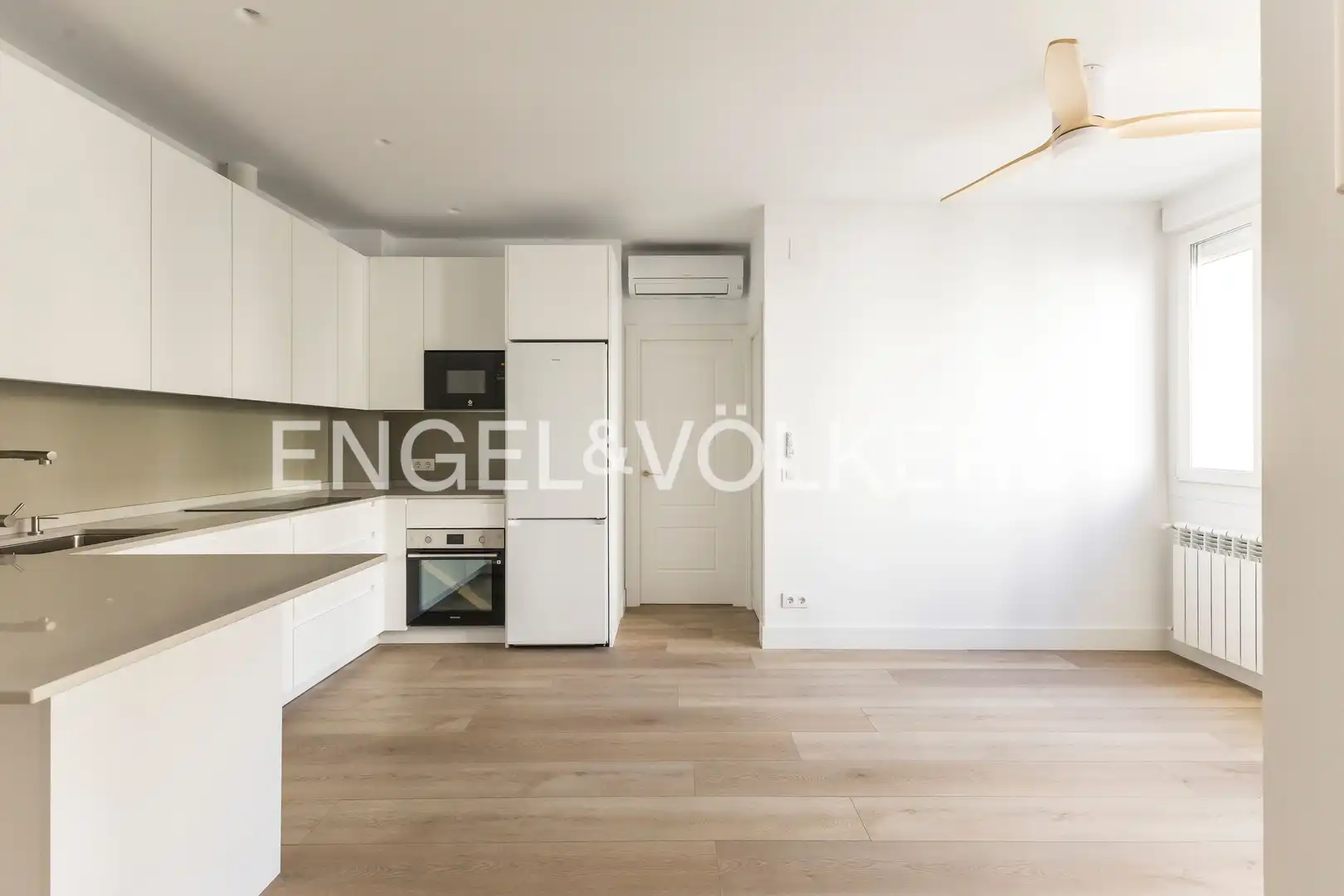 Küche von Wohnung zur Miete in Madrid mit Klimaanlage und Heizung