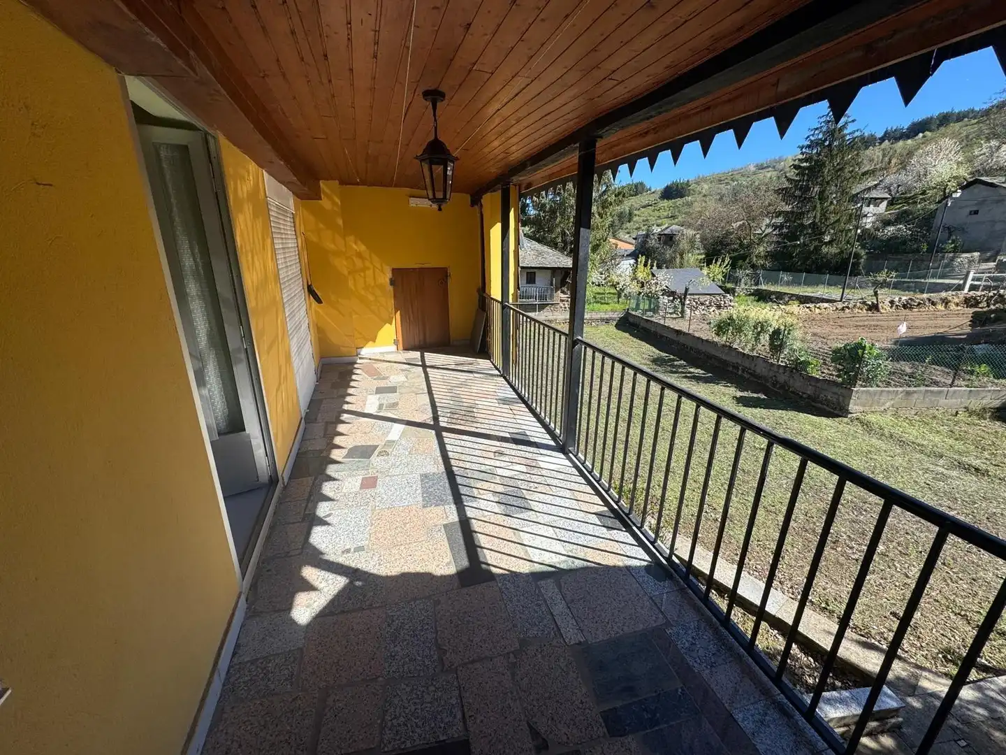 Terrace of Country homes for sale in Ponferrada  with Private garden, Terrace and Balcony