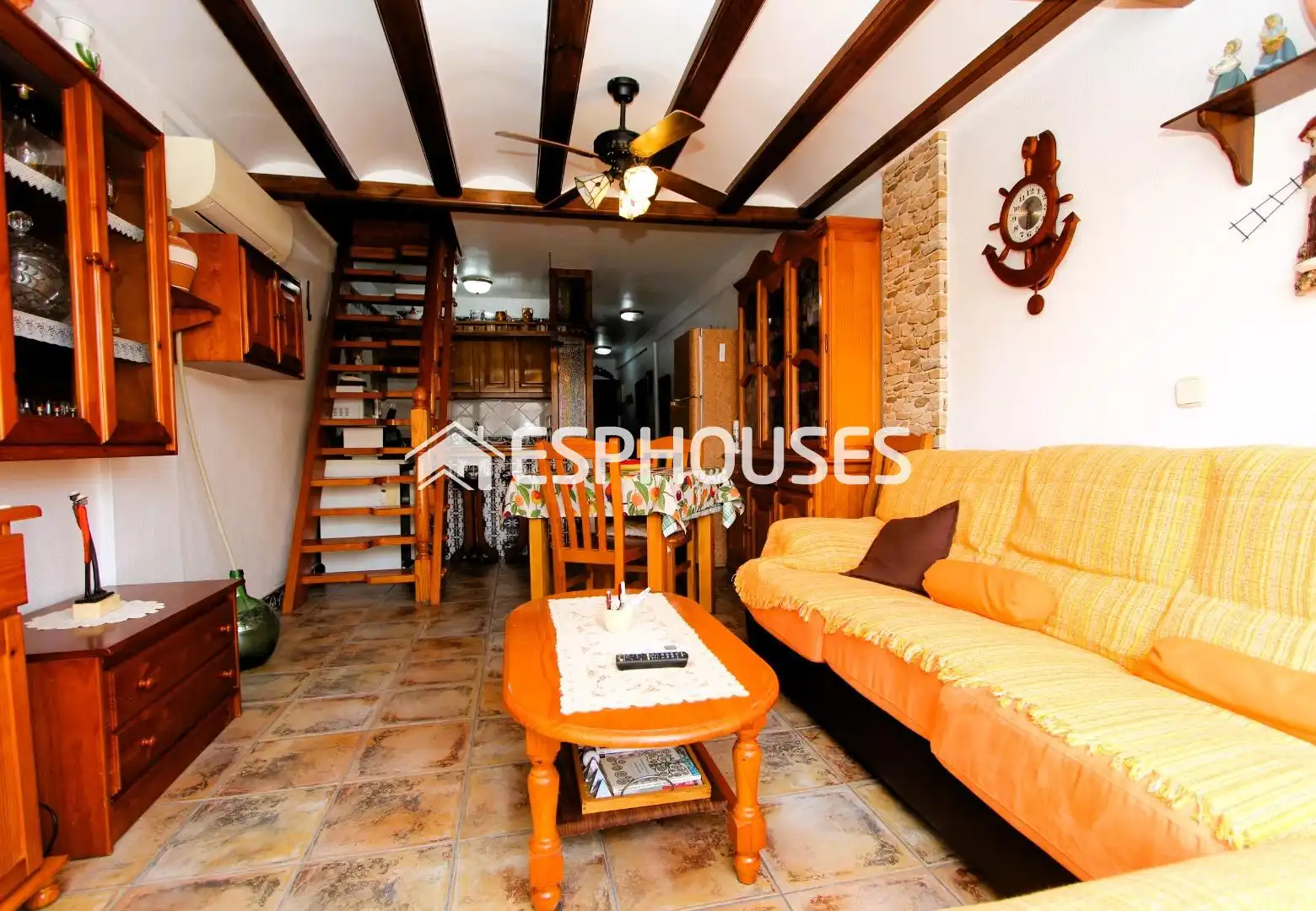 Sala de estar de Ático en venta en Guardamar del Segura con Amueblado y Balcón