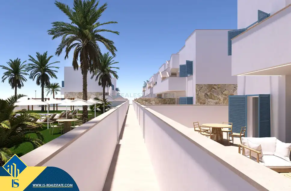 Apartamento con piscina en venta en Torre de la Horadada, imagen 2