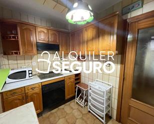 Kitchen of Flat to rent in  Madrid Capital  with Air Conditioner and Terrace