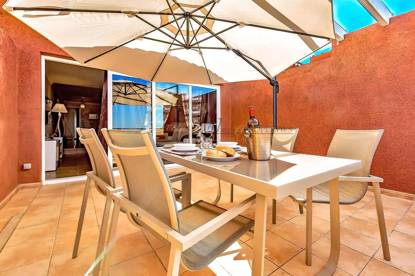Terraza de Dúplex en venta en Adeje con Terraza y Piscina comunitaria