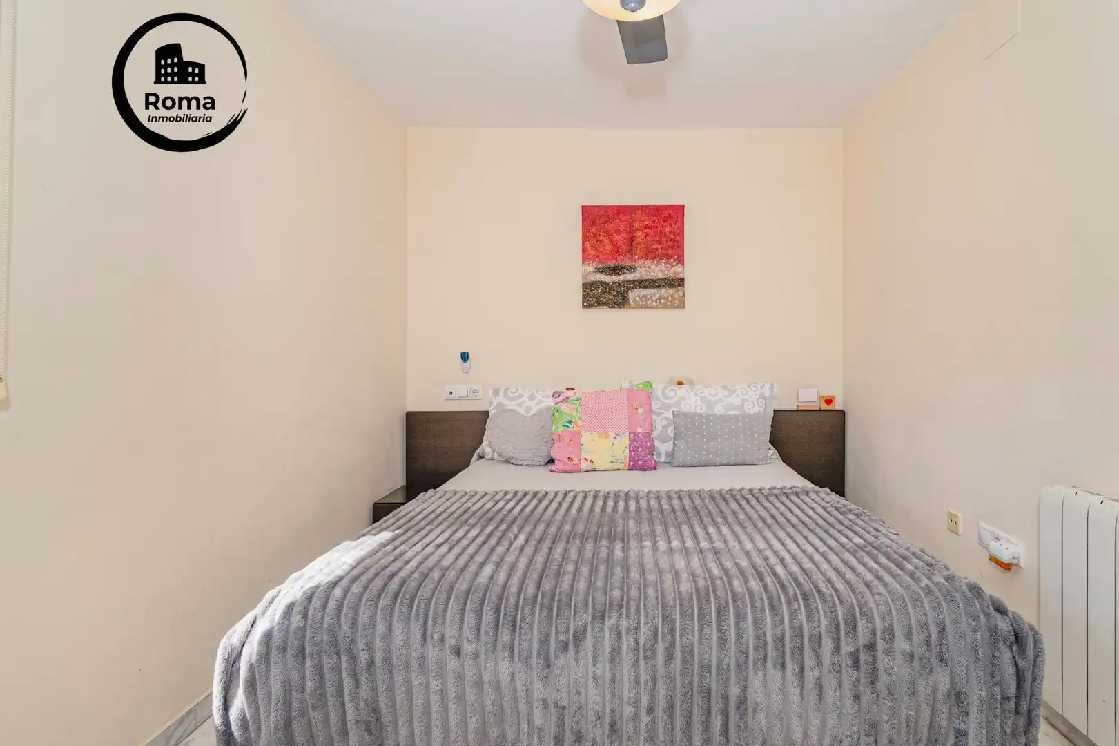 Bedroom of Attic for sale in Granada  with Heating, Terrace and Community pool