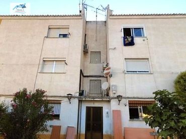 Piso en venta en Calle SALIDA PERAL