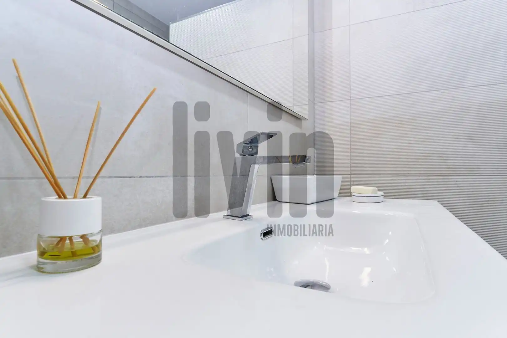 Baño de Piso en venta en Torredelcampo con Calefacción, Terraza y Trastero