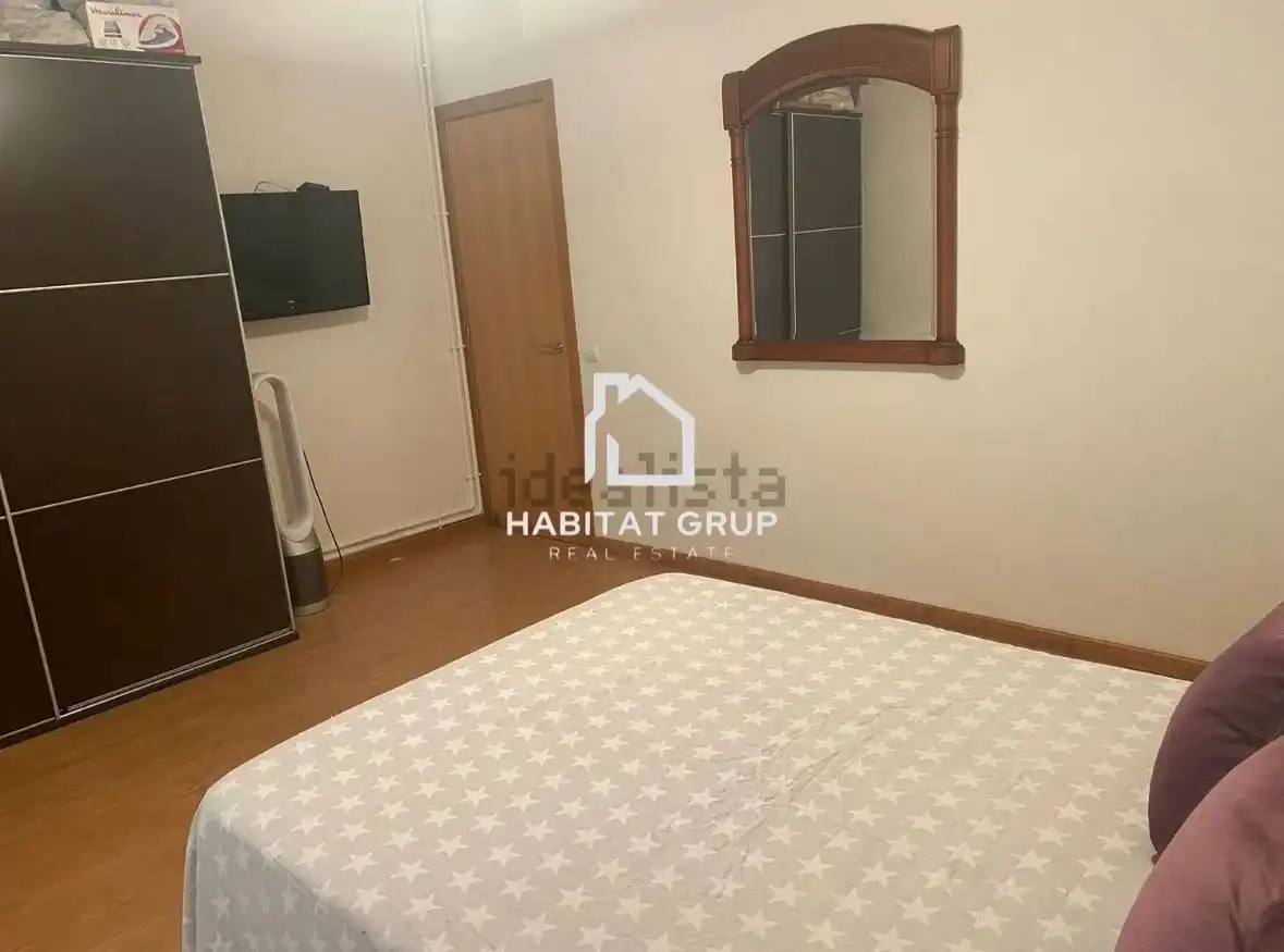 Dormitori de Casa o xalet en venda en Banyoles amb Calefacció, Terrassa i Traster