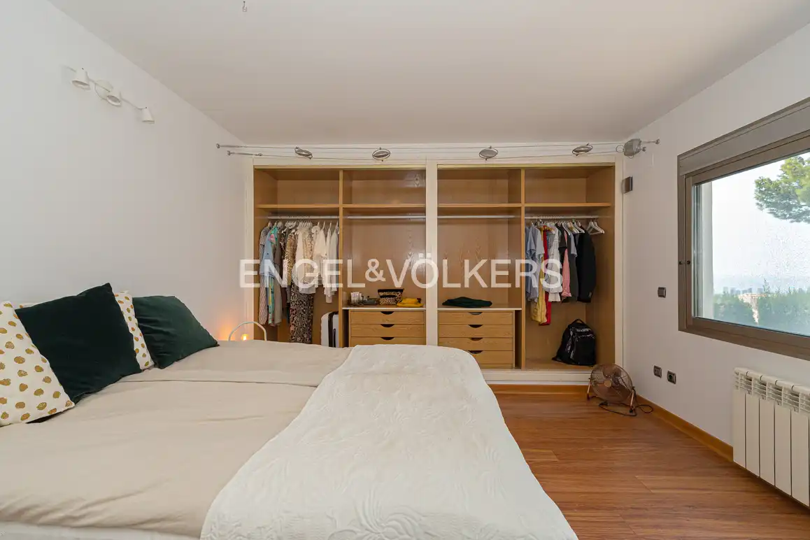 Habitación de Casa o chalet en venta en La Nucia con Aire acondicionado, Jardín privado y Piscina