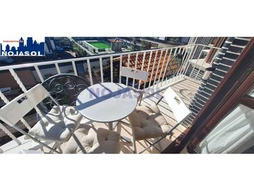 Apartament amb piscina de lloguer a Calle Pinares 50