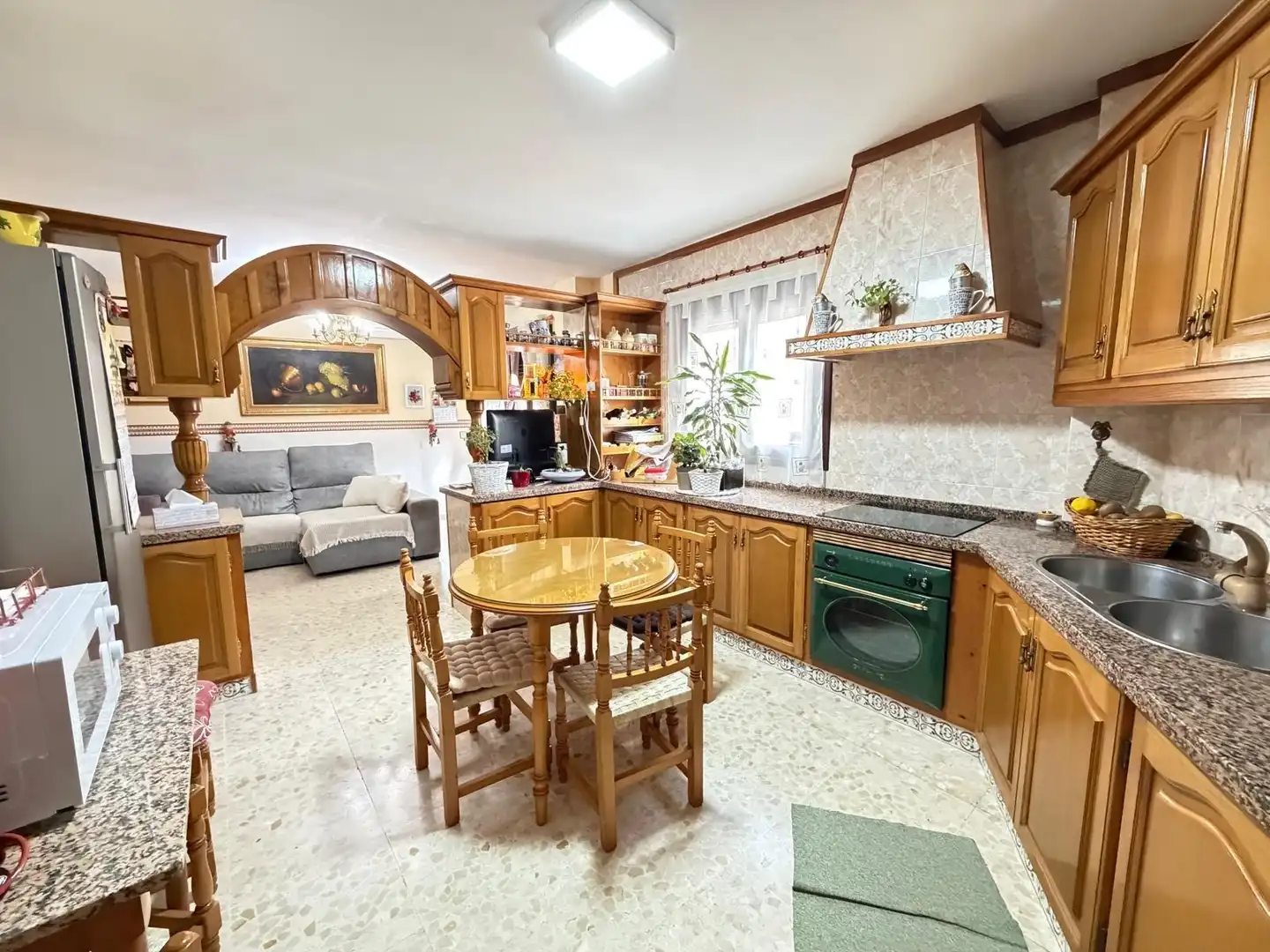 Cocina de Piso en venta en Antequera con Calefacción y Terraza