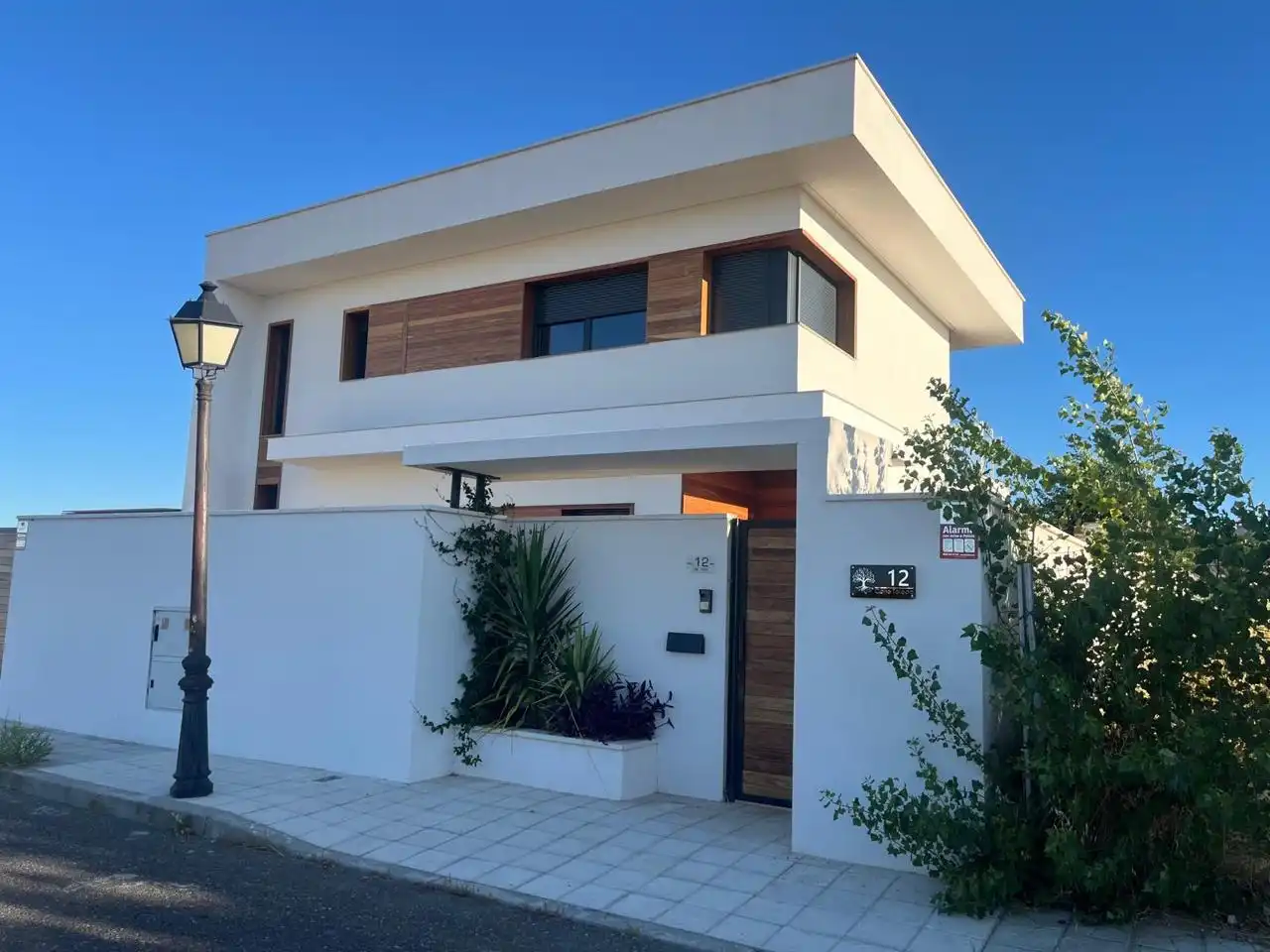 Casa amb piscina en venda a El Viso de San Juan, imagen 2