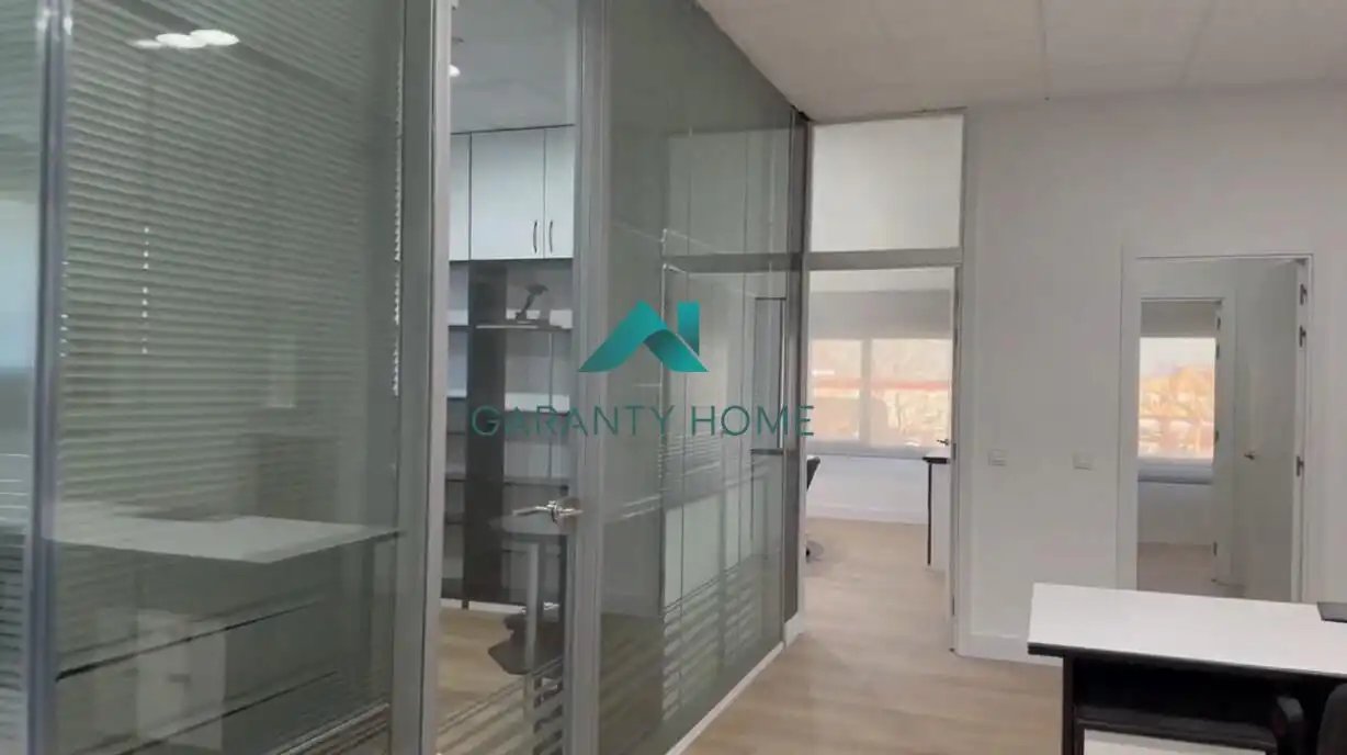Industrial building to rent in Las Dehesillas - Vereda de los Estudiantes, imagen 4