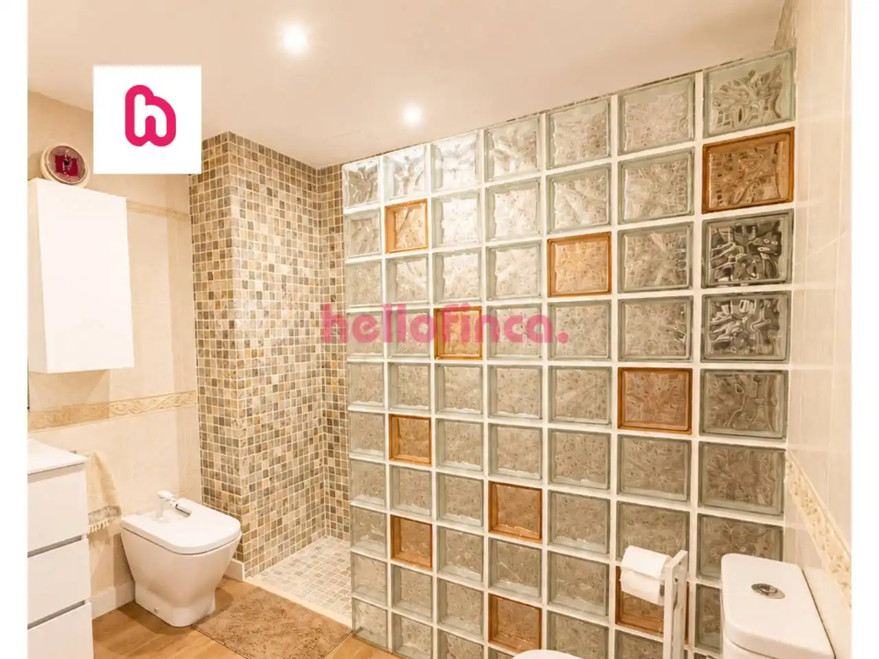 Bathroom of Detached homes for sale in El Vendrell  with Air Conditioner, Heating and Private garden
