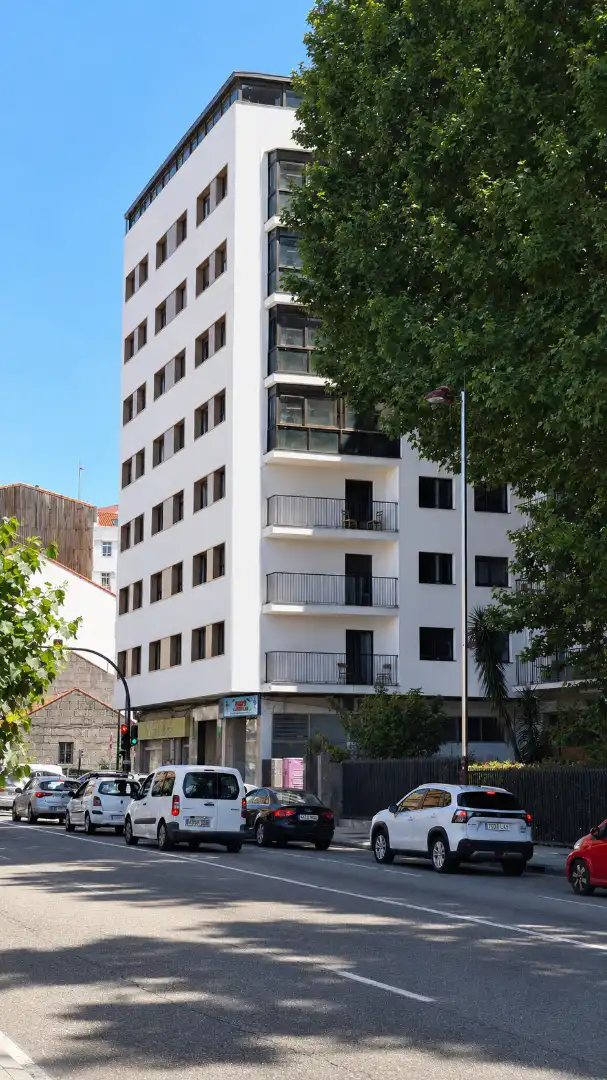 Vista exterior de Piso en venta en Vigo  con Calefacción, Parquet y Amueblado